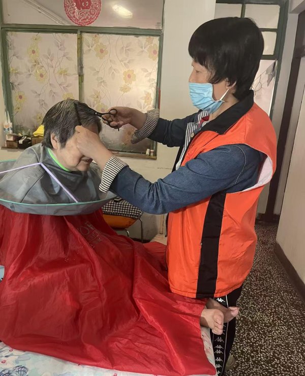 配资炒股平台网站 撬动50亿社会资本投入，江苏长护险试点做对了什么｜长护险扩围探路